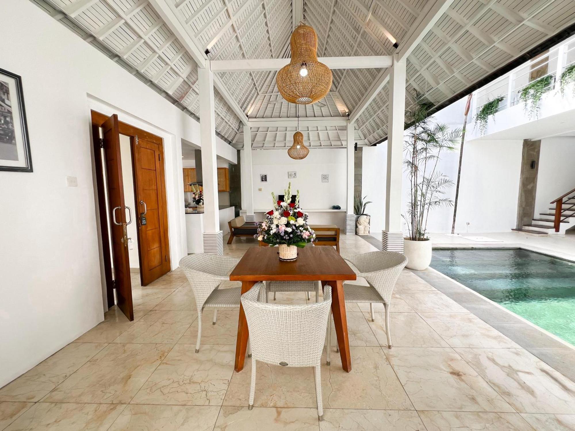 Apple Villas & Apartments Kerobokan Extérieur photo