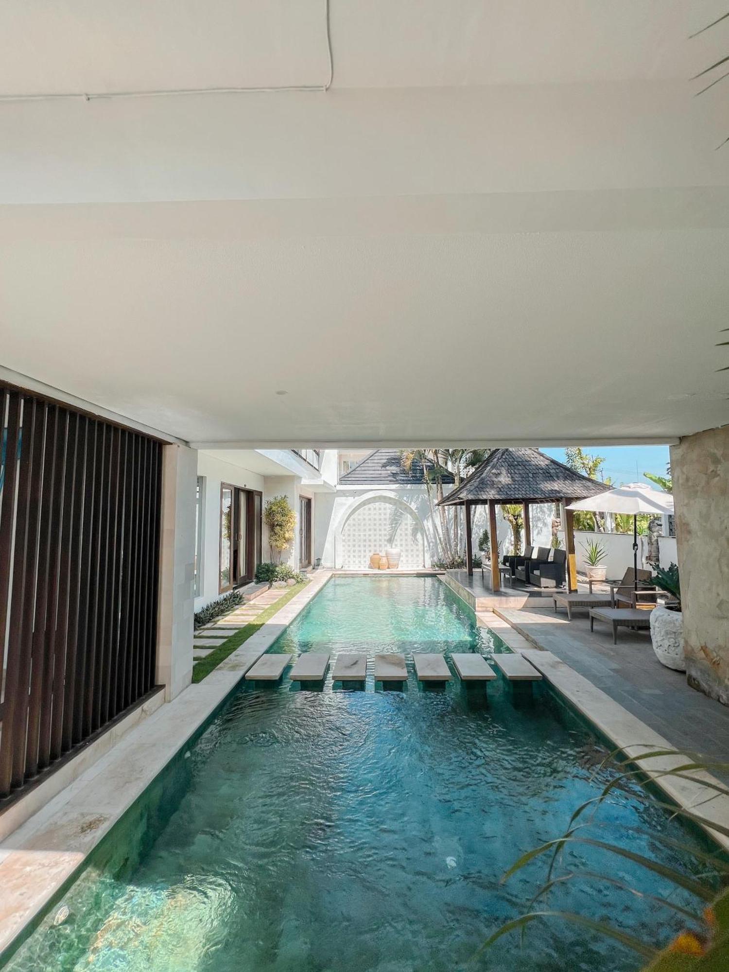 Apple Villas & Apartments Kerobokan Extérieur photo